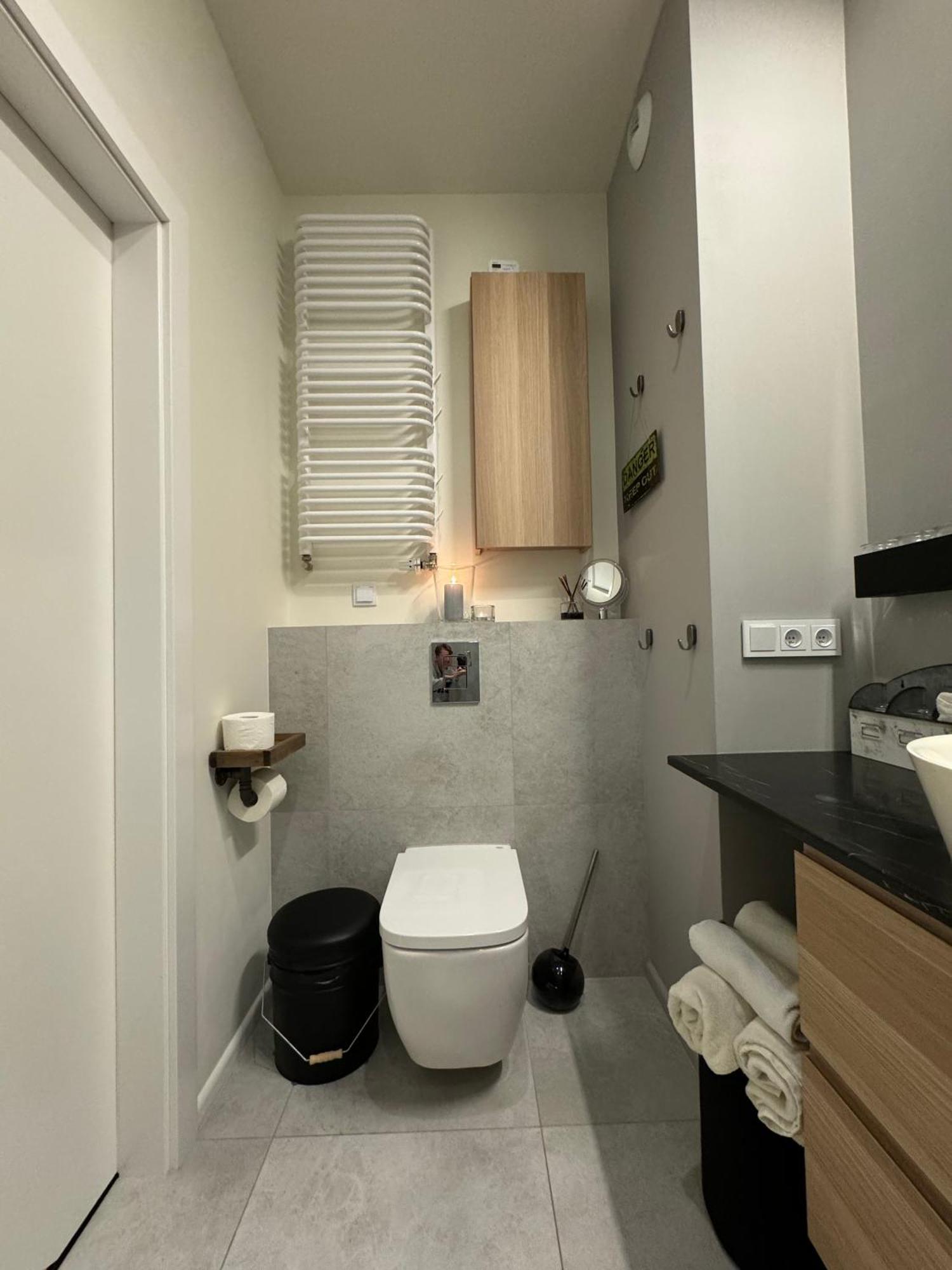 Relax&Comfort New Waw 50 Sqm With Terrace, Garden, Free Parking And Ac Warszawa Zewnętrze zdjęcie
